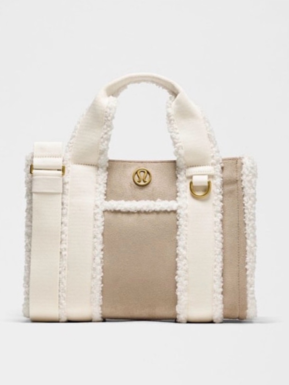 Lululemon Boxy Mini Tote Bag 4.5L
Faux Shearling Trim